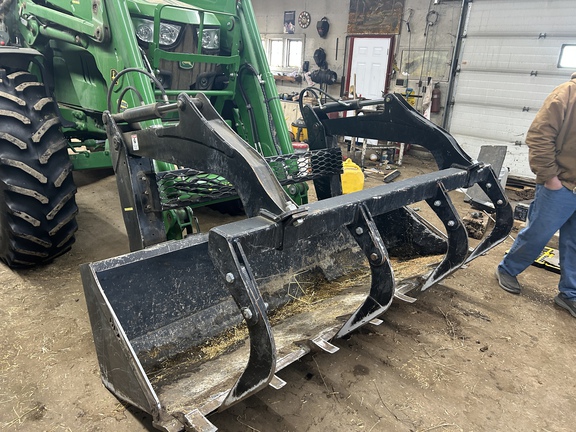 Used 2019 John Deere 6155R Row Crop Tractors at Horizon Ag & Turf in Lloydminster, AB - Photo12