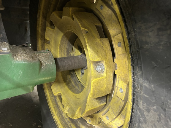 Used 2019 John Deere 6155R Row Crop Tractors at Horizon Ag & Turf in Lloydminster, AB - Photo25