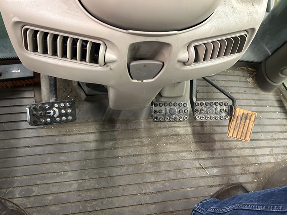 Used 2019 John Deere 6155R Row Crop Tractors at Horizon Ag & Turf in Lloydminster, AB - Photo40