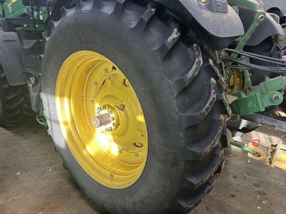 Used 2019 John Deere 6155R Row Crop Tractors at Horizon Ag & Turf in Lloydminster, AB - Photo42