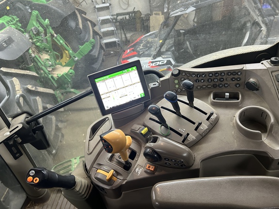 Used 2019 John Deere 6155R Row Crop Tractors at Horizon Ag & Turf in Lloydminster, AB - Photo44