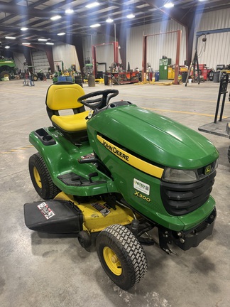 Photo of 2009 John Deere X300