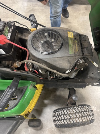 Photo of 2009 John Deere X300