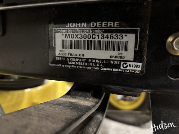 Photo of 2009 John Deere X300