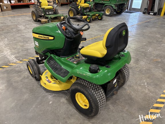 Photo of 2009 John Deere X300