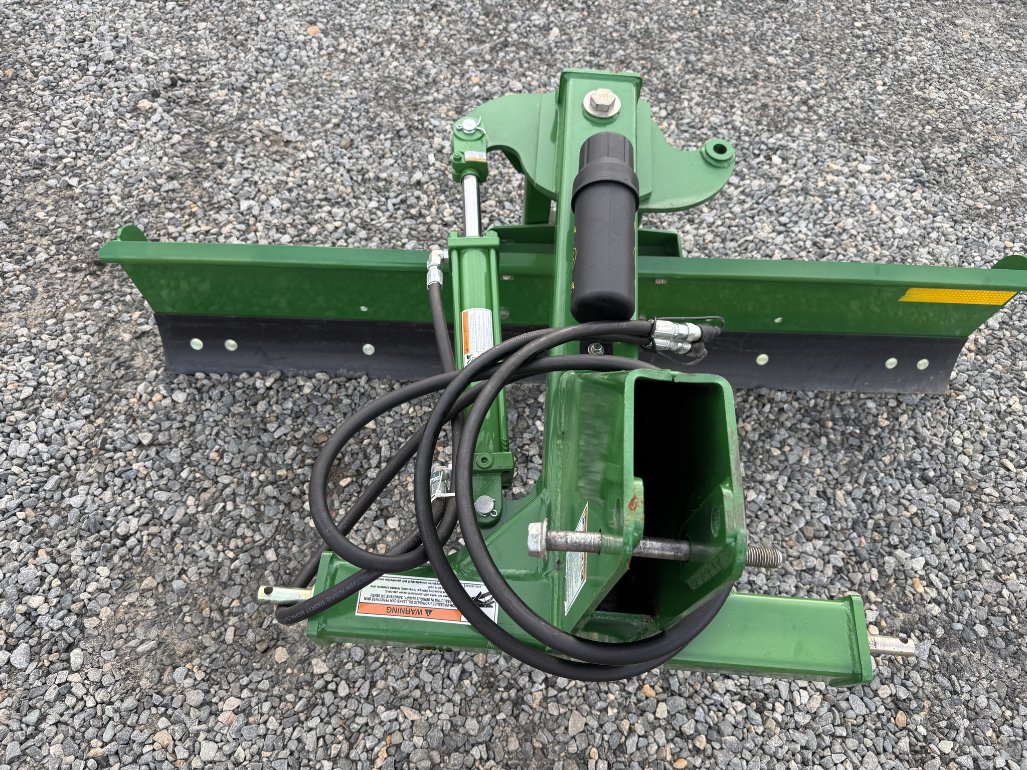 2025 Frontier RB2172H Image 2