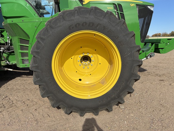 2025 John Deere 9R 640 - Photo13