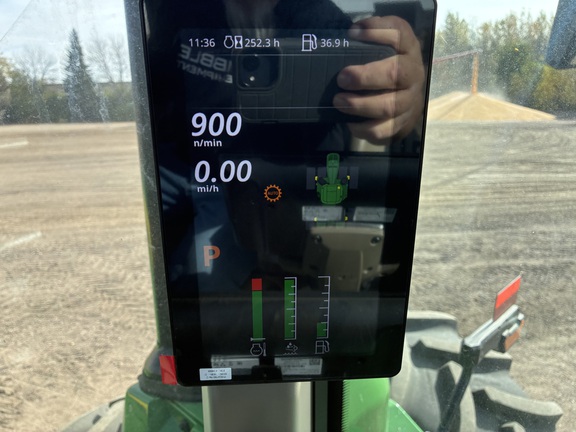 2025 John Deere 9R 640 - Photo45