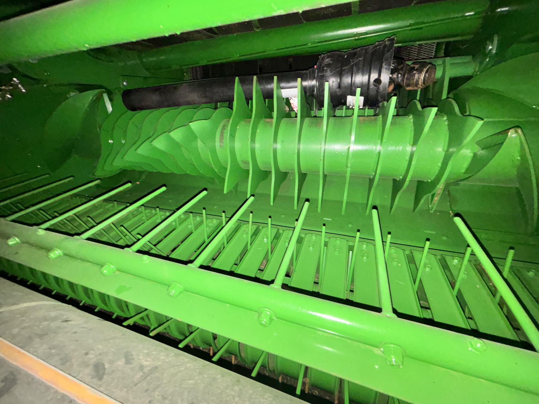 2024 John Deere 561R Image 3