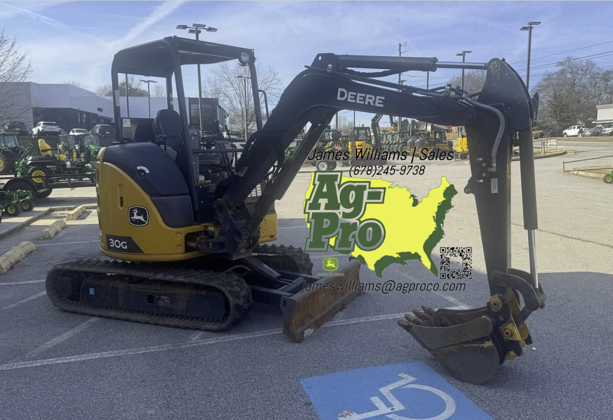 John Deere 30G Image 3