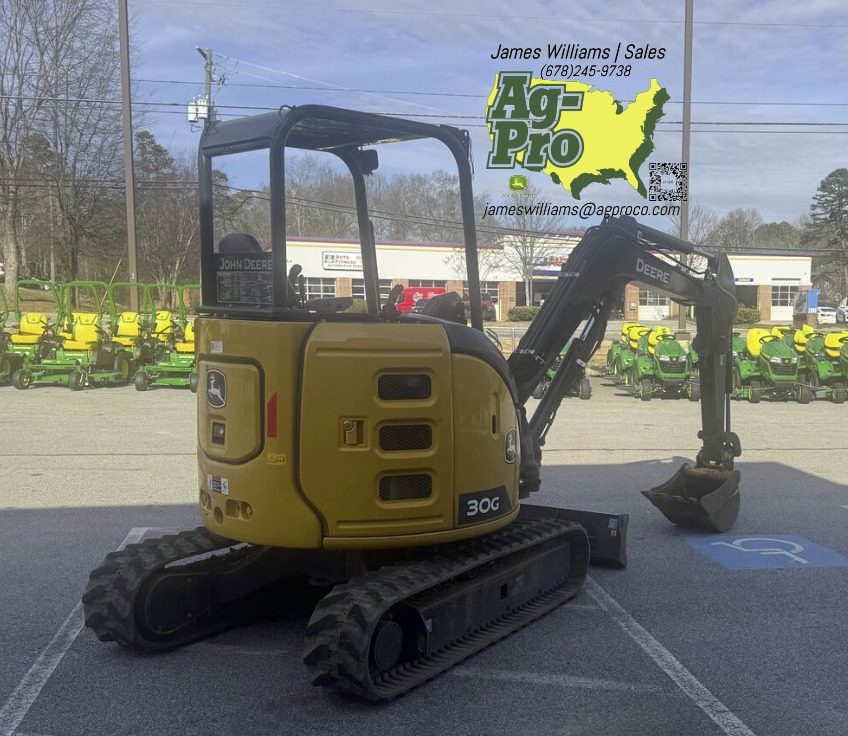 John Deere 30G Image 5