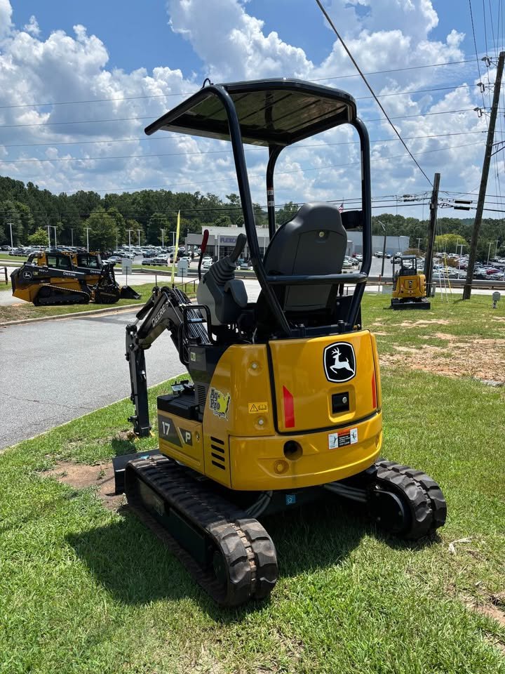 2025 John Deere 17 P Image 4