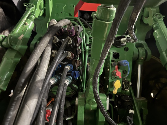 2024 John Deere 8R 410 - Photo11