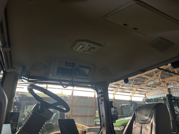 2024 John Deere 8R 410 - Photo16