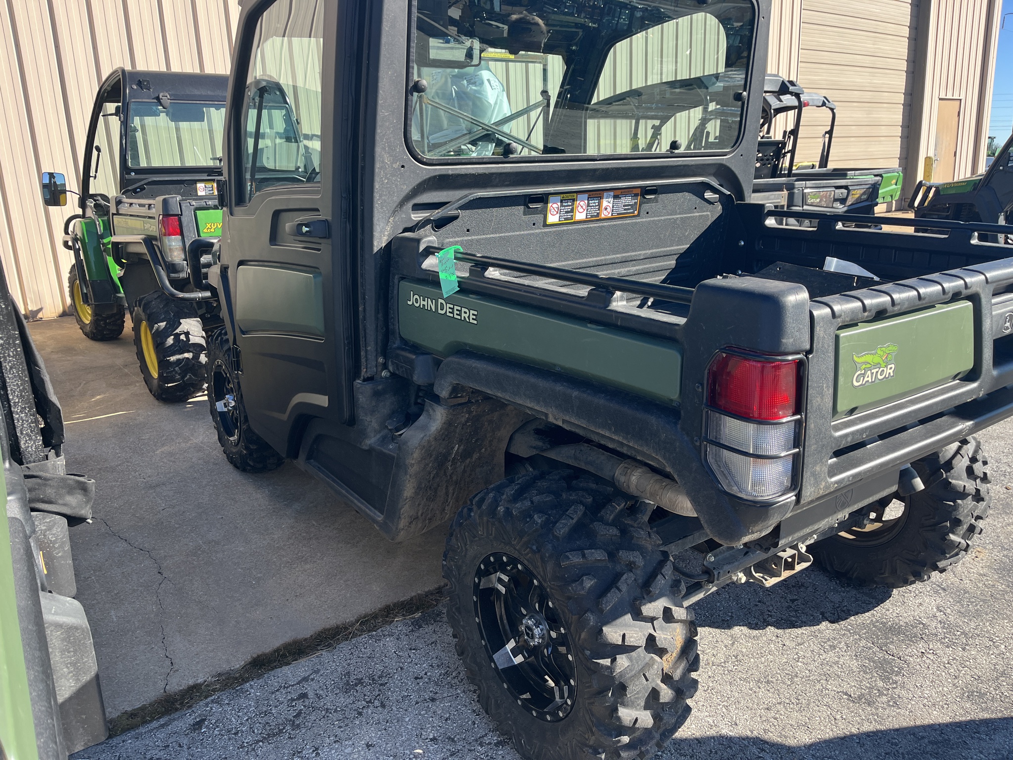  2018 John Deere XUV 835M at Heritage Tractor in Rogersville, MO