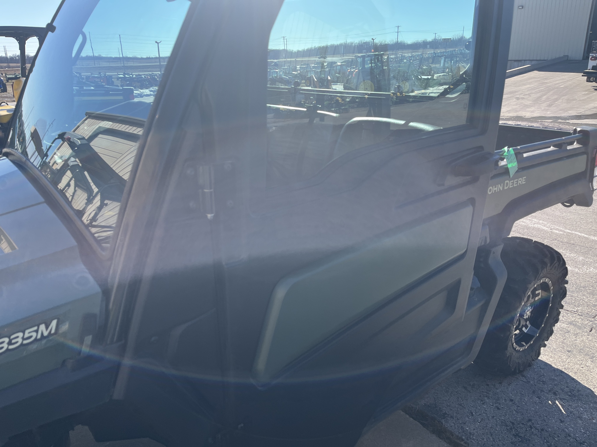  2018 John Deere XUV 835M at Heritage Tractor in Rogersville, MO