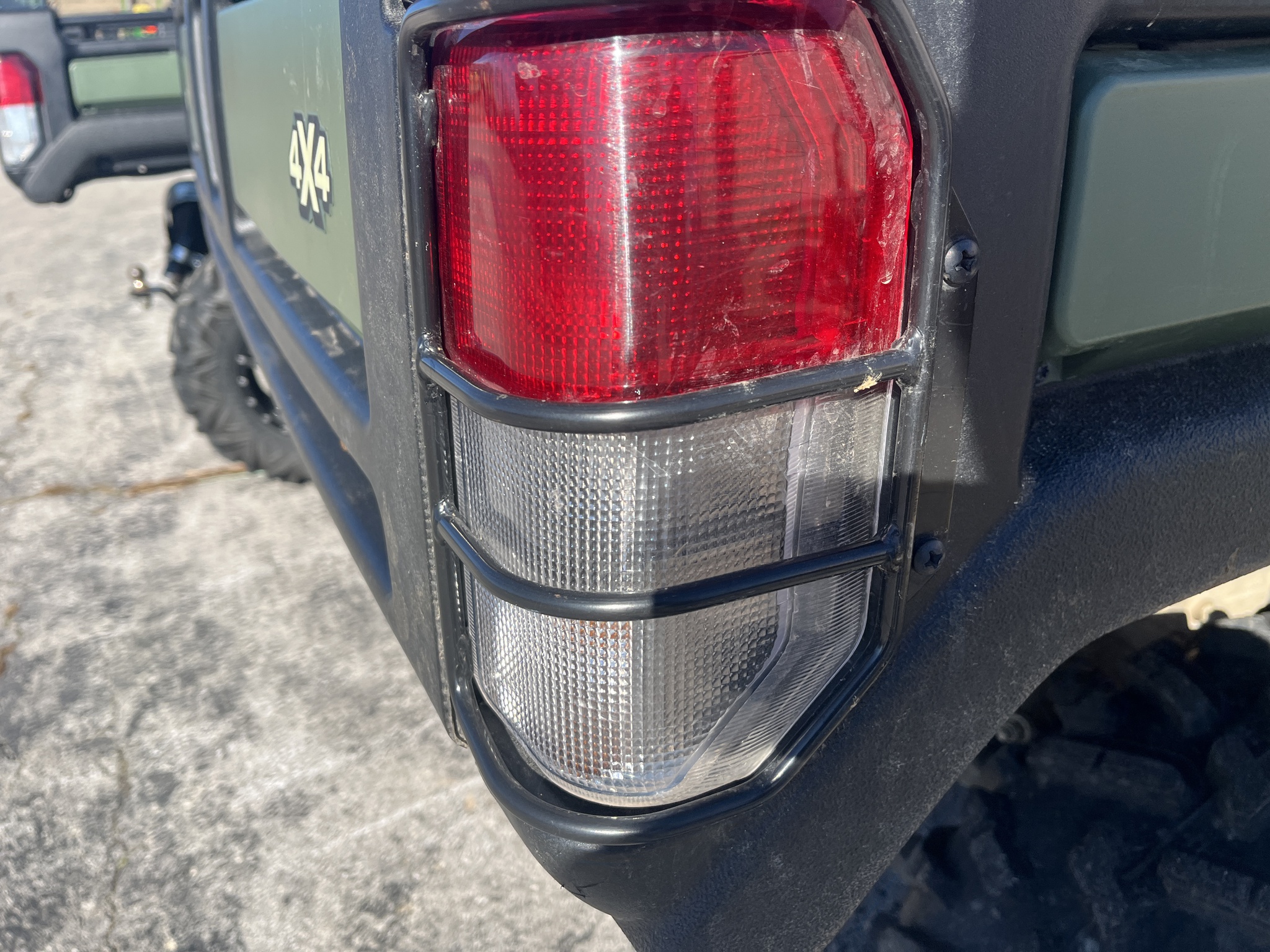  2018 John Deere XUV 835M at Heritage Tractor in Rogersville, MO