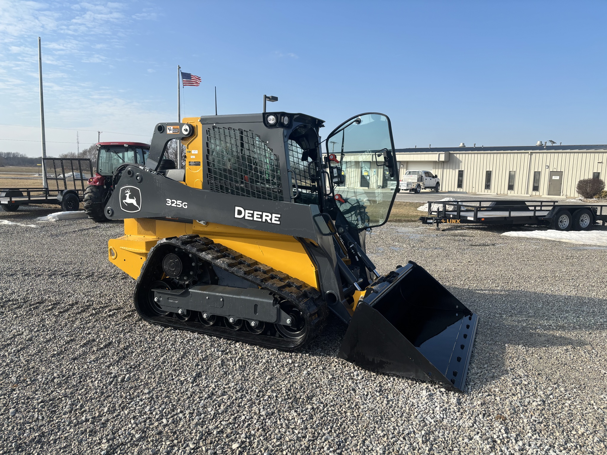 2025 John Deere 325G Image 1