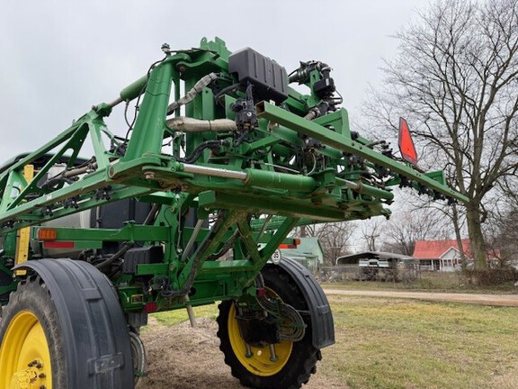 Photo of 2020 John Deere R4038