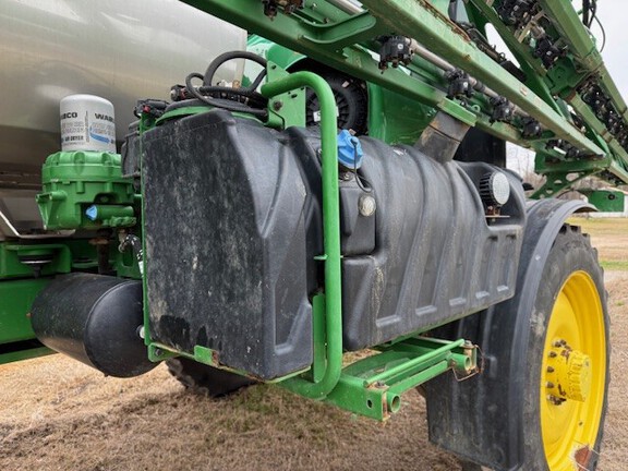 Photo of 2020 John Deere R4038