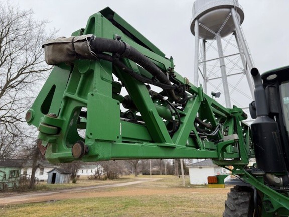 Photo of 2020 John Deere R4038