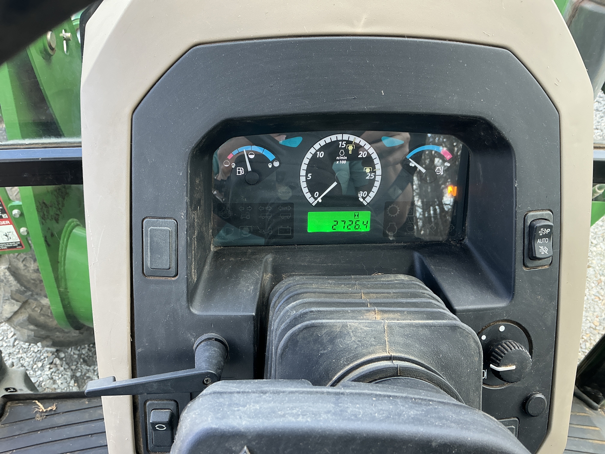 2013 John Deere 5085E Image 2