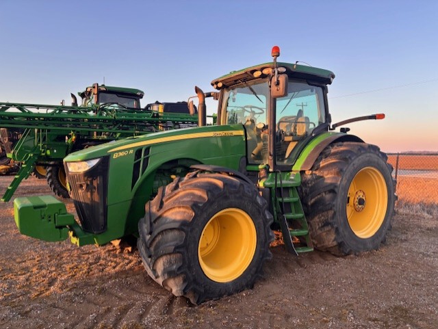 2013 John Deere 8360R Image 1