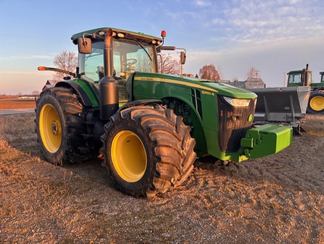 2013 John Deere 8360R Image 5