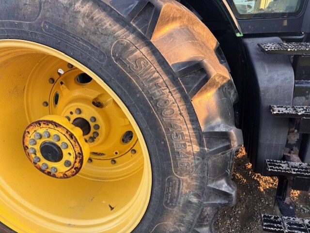 2013 John Deere 8360R Image 7