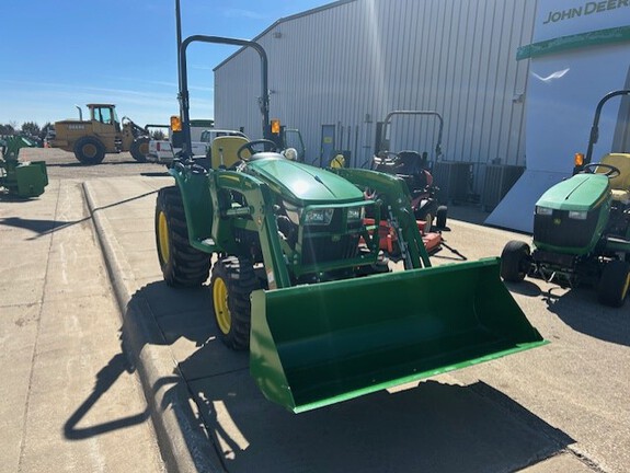 2024 John Deere 3032E (3rd thumbnail)