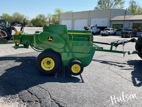 Photo of 2025 John Deere 328