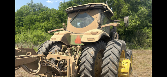 Photo of 2023 John Deere 8R 370