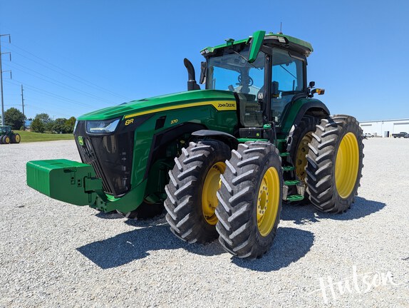 Photo of 2023 John Deere 8R 370