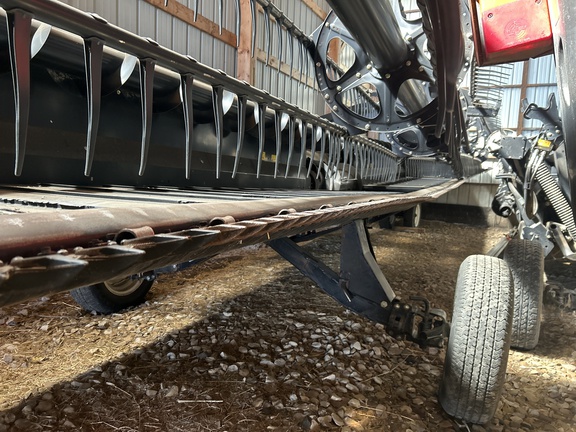 Used 2017 MacDon FD75-35 Combine Platforms at Horizon Ag & Turf in Edmonton West, AB - Photo12