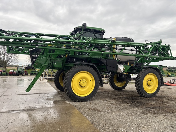 Used 2025 John Deere 412R Self Propelled Sprayers at Koenig Equipment in Urbana, OH - Photo6