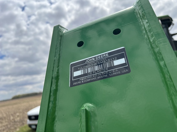 2026 John Deere DB60 - Photo20