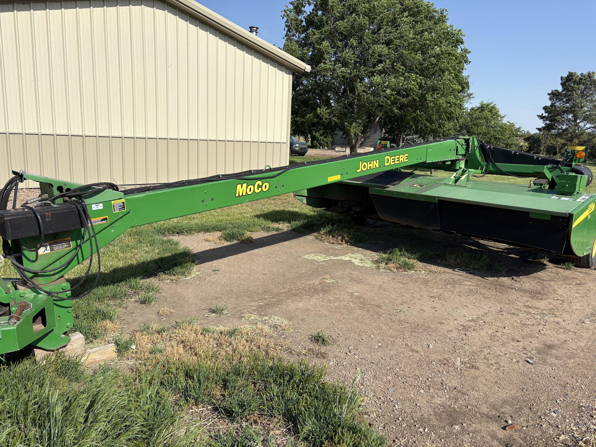2013 John Deere 956 Image 2