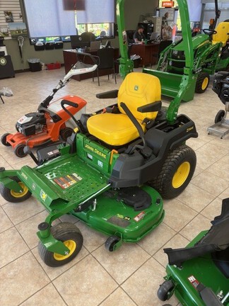 2025 John Deere Z515E