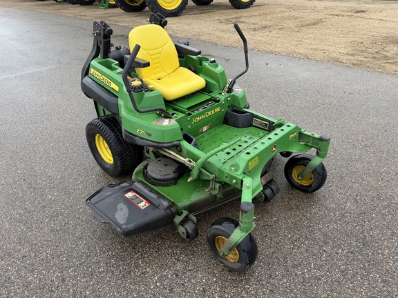  John Deere Z710A