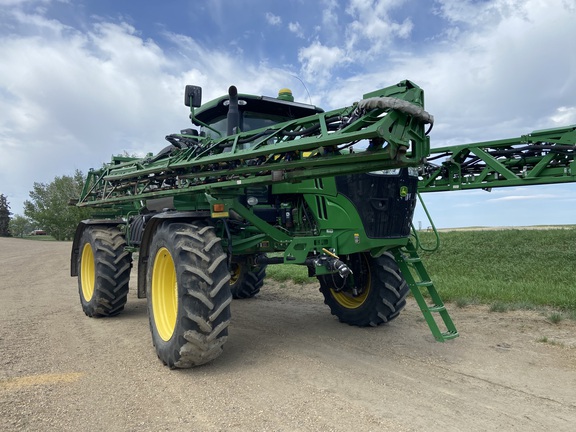 2015 John Deere R4045