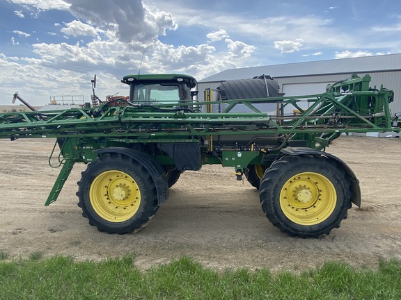 2015 John Deere R4045