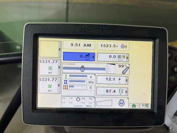 Used 2013 John Deere 6170R Row Crop Tractors at Koenig Equipment in Anna, OH - Photo7