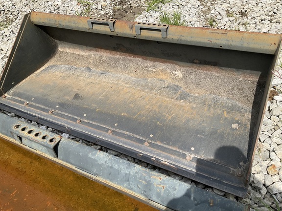 Photo of 2007 John Deere 325