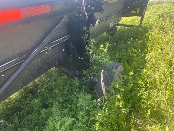 Used 2018 MacDon FD140 Combine Platforms at Horizon Ag & Turf in Lloydminster, AB - Photo5
