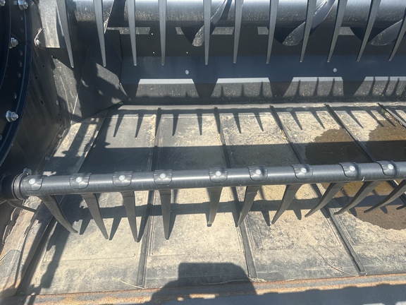 Used 2018 MacDon FD140 Combine Platforms at Horizon Ag & Turf in Lloydminster, AB - Photo11