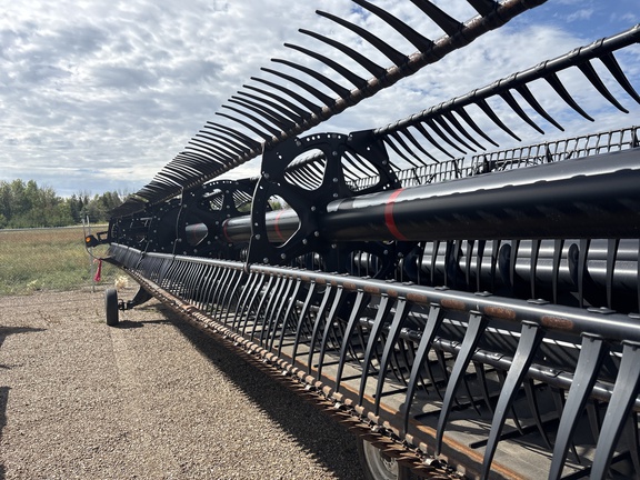 Used 2018 MacDon FD140 Combine Platforms at Horizon Ag & Turf in Lloydminster, AB - Photo7