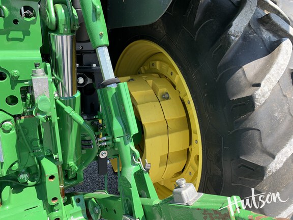 Photo of 2024 John Deere 6R 155