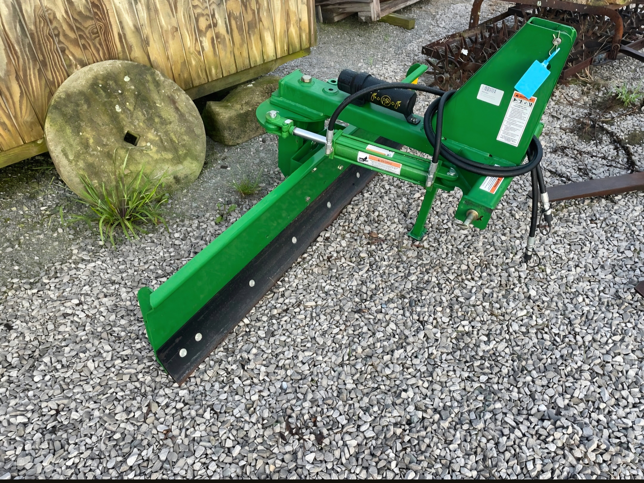 2024 Frontier RB2184H