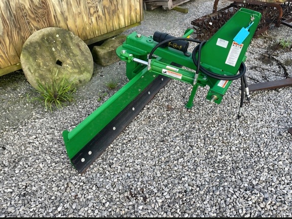 Photo of 2024 Frontier RB2184H