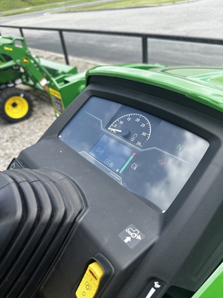2026 John Deere 1025R
